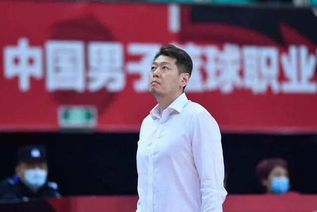 伊人小婷婷色香综合缴缴情